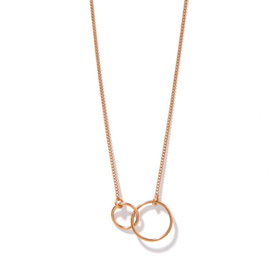 The Gold Linked Circle Necklace